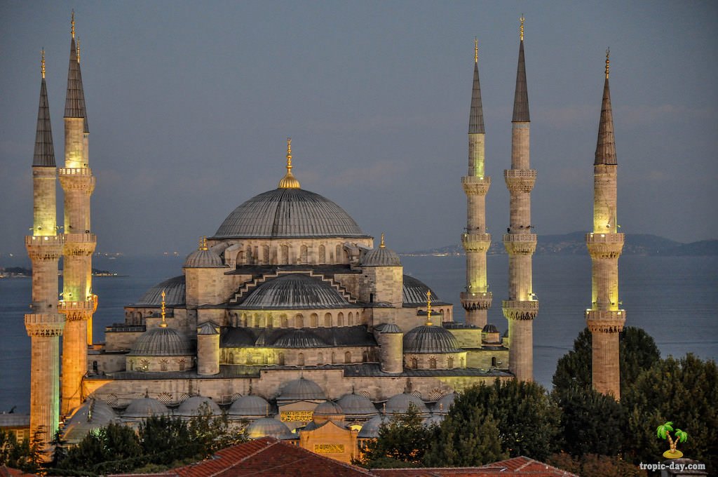 ТОП-10 самых популярных достопримечательностей Стамбула, Турция